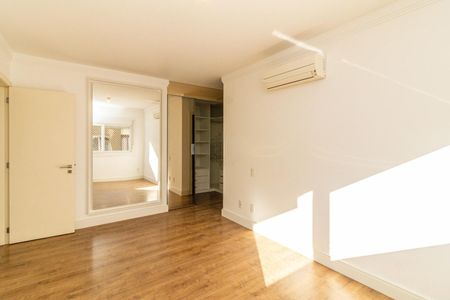 Apartamento para alugar com 117m², 3 quartos e 2 vagas Apartamento para alugar com 117m², 3 quartos e 2 vagasQuarto 3