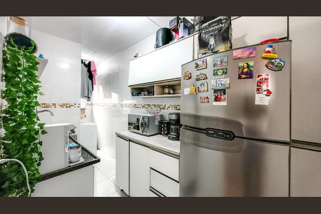 Apartamento para alugar com 48m², 2 quartos e 1 vaga Apartamento para alugar com 48m², 2 quartos e 1 vagaCozinha e Área de Serviço