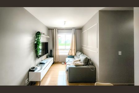 Sala de apartamento para alugar com 2 quartos, 48m² em Vila Arriete, São Paulo