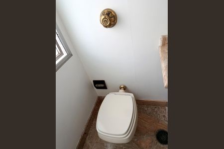 Apartamento à venda com 170m², 3 quartos e 2 vagas Apartamento à venda com 170m², 3 quartos e 2 vagasLavabo