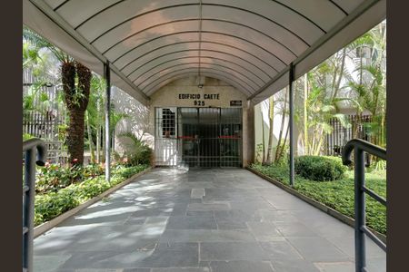Apartamento à venda com 170m², 3 quartos e 2 vagas Apartamento à venda com 170m², 3 quartos e 2 vagasAcesso ao edifício