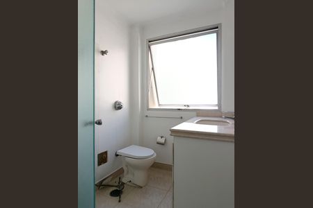 Apartamento à venda com 170m², 3 quartos e 2 vagas Apartamento à venda com 170m², 3 quartos e 2 vagasBanheiro
