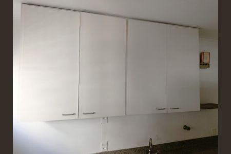 Apartamento à venda com 170m², 3 quartos e 2 vagas Apartamento à venda com 170m², 3 quartos e 2 vagasCozinha
