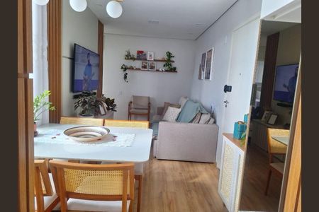 Sala de apartamento à venda com 2 quartos, 48m² em Santa Helena, Belo Horizonte