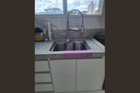 Apartamento à venda com 48m², 2 quartos e 1 vaga Apartamento à venda com 48m², 2 quartos e 1 vagaCozinha