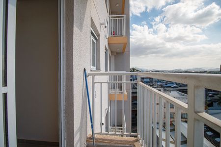 Apartamento para alugar com 55m², 2 quartos e sem vaga Apartamento para alugar com 55m², 2 quartos e sem vagaVaranda