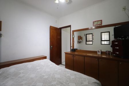 Casa à venda com 271m², 3 quartos e 2 vagasQuarto 1