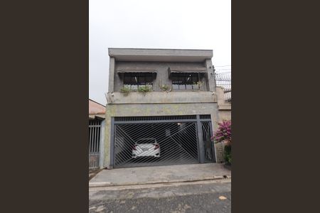 Casa à venda com 271m², 3 quartos e 2 vagasFachada