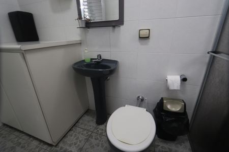 Casa à venda com 271m², 3 quartos e 2 vagasBanheiro do Salão