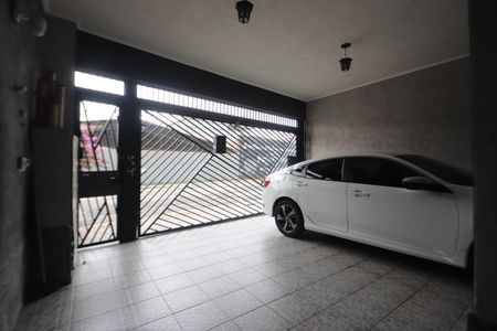 Casa à venda com 271m², 3 quartos e 2 vagasGaragem