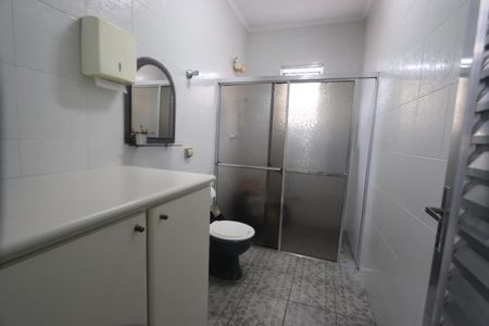 Casa à venda com 271m², 3 quartos e 2 vagasBanheiro do Salão