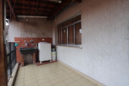 Casa à venda com 271m², 3 quartos e 2 vagasVaranda e Lavanderia