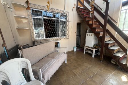 Casa de condomínio para alugar com 100m², 3 quartos e 1 vaga Casa de condomínio para alugar com 100m², 3 quartos e 1 vagaVaranda