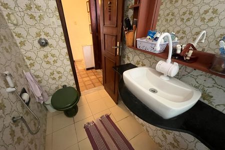 Casa de condomínio para alugar com 100m², 3 quartos e 1 vaga Casa de condomínio para alugar com 100m², 3 quartos e 1 vagaBanheiro 1