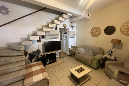 Sala de casa de condomínio para alugar com 3 quartos, 100m² em Portuguesa, Rio de Janeiro