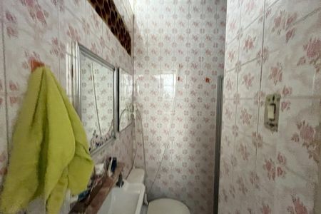 Casa de condomínio para alugar com 100m², 3 quartos e 1 vaga Casa de condomínio para alugar com 100m², 3 quartos e 1 vagaBanheiro de serviço