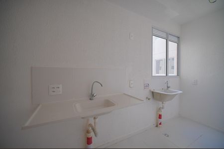 Apartamento à venda com 42m², 2 quartos e sem vaga Apartamento à venda com 42m², 2 quartos e sem vagaCozinha e Área de Serviço
