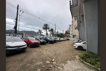 Apartamento para alugar com 77m², 2 quartos e sem vaga Apartamento para alugar com 77m², 2 quartos e sem vagaGaragem