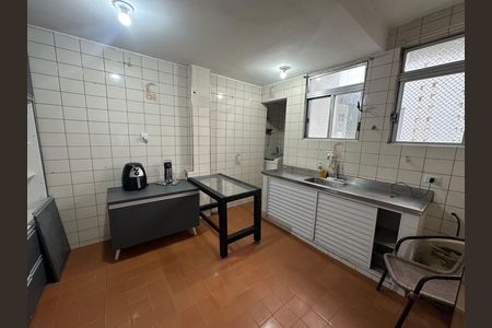 Apartamento para alugar com 77m², 2 quartos e sem vaga Apartamento para alugar com 77m², 2 quartos e sem vagaCozinha
