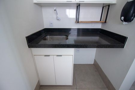 Casa de condomínio para alugar com 220m², 3 quartos e 4 vagas Casa de condomínio para alugar com 220m², 3 quartos e 4 vagasÁrea de Serviço