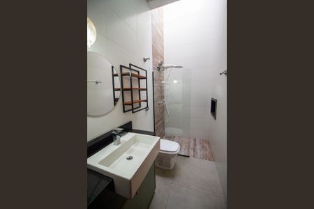 Banheiro da Suíte 1 de casa de condomínio para alugar com 3 quartos, 220m² em Jardim Ibiti do Paco, Sorocaba