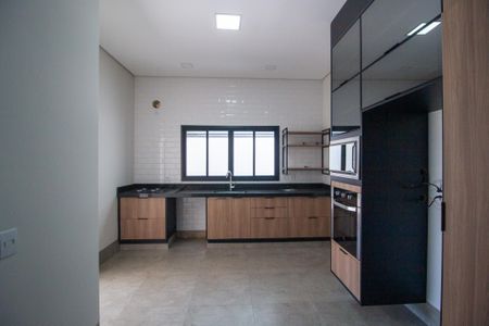 Casa de condomínio para alugar com 220m², 3 quartos e 4 vagas Casa de condomínio para alugar com 220m², 3 quartos e 4 vagasCozinha