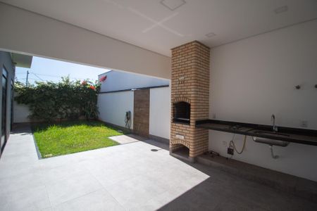 Casa de condomínio para alugar com 220m², 3 quartos e 4 vagas Casa de condomínio para alugar com 220m², 3 quartos e 4 vagasÁrea gourmet