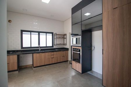 Casa de condomínio para alugar com 220m², 3 quartos e 4 vagas Casa de condomínio para alugar com 220m², 3 quartos e 4 vagasCozinha