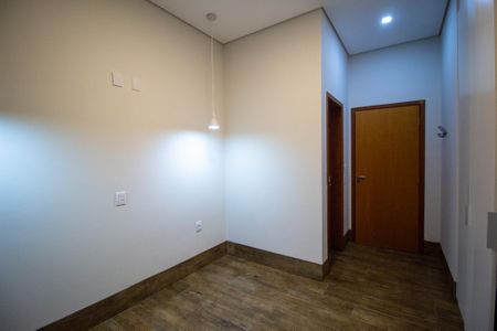 Casa de condomínio para alugar com 220m², 3 quartos e 4 vagas Casa de condomínio para alugar com 220m², 3 quartos e 4 vagasSuite 2