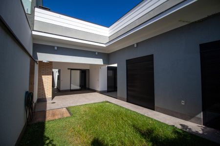 Casa de condomínio para alugar com 220m², 3 quartos e 4 vagas Casa de condomínio para alugar com 220m², 3 quartos e 4 vagasÁrea gourmet