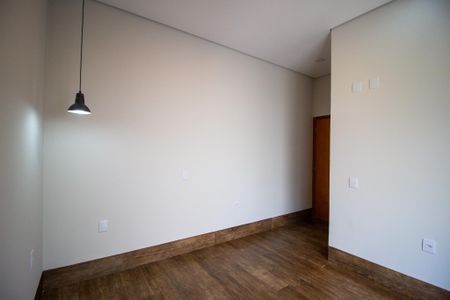 Casa de condomínio para alugar com 220m², 3 quartos e 4 vagas Casa de condomínio para alugar com 220m², 3 quartos e 4 vagasSuite 3