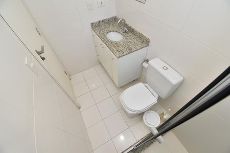 Studio para alugar com 30m², 1 quarto e sem vagaBanheiro do Studio