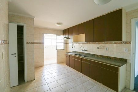 Apartamento à venda com 173m², 4 quartos e 3 vagas