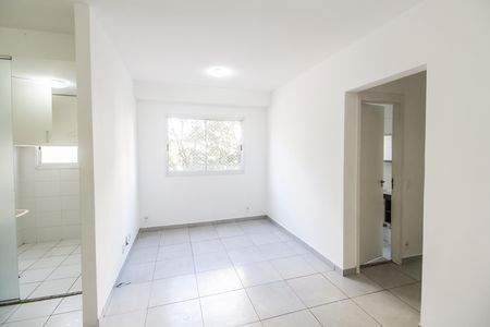 Sala  de apartamento para alugar com 2 quartos, 51m² em Centro, Barueri