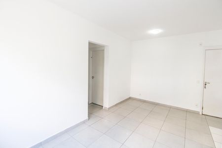 Sala  de apartamento para alugar com 2 quartos, 51m² em Centro, Barueri