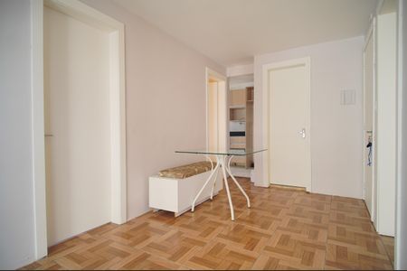 Sala de apartamento para alugar com 3 quartos, 52m² em Santos Dumont, São Leopoldo