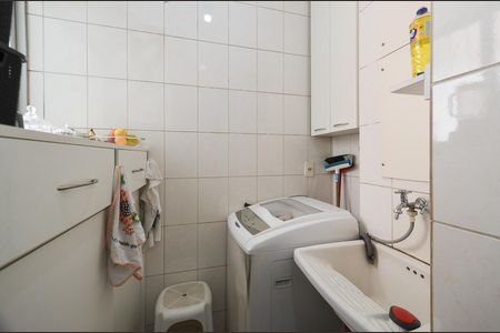 Apartamento à venda com 63m², 2 quartos e 1 vaga Apartamento à venda com 63m², 2 quartos e 1 vagaÁrea de Serviço
