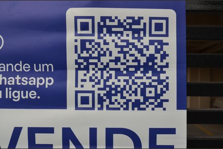 Apartamento à venda com 63m², 2 quartos e 1 vaga Apartamento à venda com 63m², 2 quartos e 1 vagaQRCODE