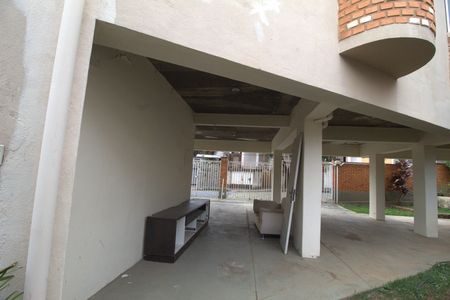 Apartamento para alugar com 80m², 2 quartos e 2 vagas Apartamento para alugar com 80m², 2 quartos e 2 vagasÁrea Comum - Vaga de Garagem - Coberta em Linha ( Duas Vagas)