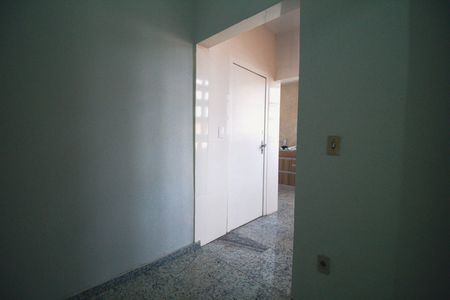 Apartamento para alugar com 80m², 2 quartos e 2 vagas Apartamento para alugar com 80m², 2 quartos e 2 vagasÁrea Comum - Entrada Área de Serviço