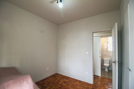 Apartamento para alugar com 80m², 2 quartos e 2 vagas Apartamento para alugar com 80m², 2 quartos e 2 vagasQuarto 02