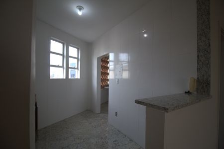 Apartamento para alugar com 80m², 2 quartos e 2 vagas Apartamento para alugar com 80m², 2 quartos e 2 vagasCozinha