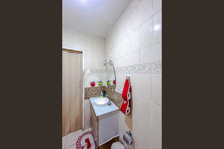 Casa à venda com 254m², 3 quartos e 1 vagaBanheiro