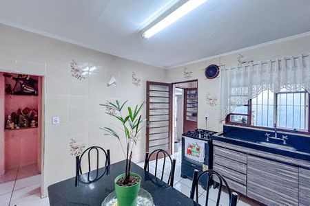 Casa à venda com 254m², 3 quartos e 1 vagaCozinha