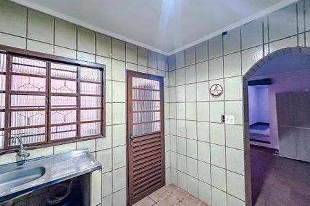 Casa à venda com 254m², 3 quartos e 1 vagaCozinha da casa 2