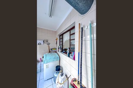 Casa à venda com 254m², 3 quartos e 1 vagaÁrea de Serviço