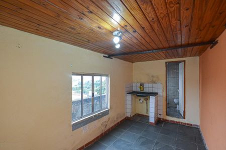 Cozinha de casa para alugar com 1 quarto, 25m² em Jardim Reimberg, São Paulo