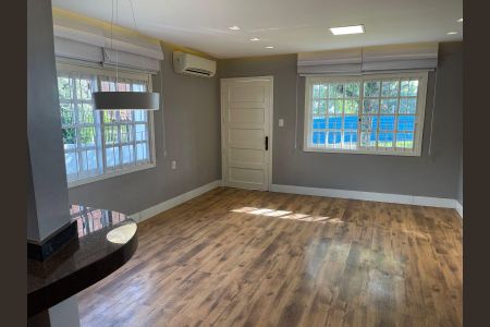 Sala de casa para alugar com 3 quartos, 140m² em Santo Andre, São Leopoldo