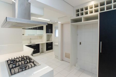 Apartamento à venda com 135m², 3 quartos e 2 vagas Apartamento à venda com 135m², 3 quartos e 2 vagasCozinha