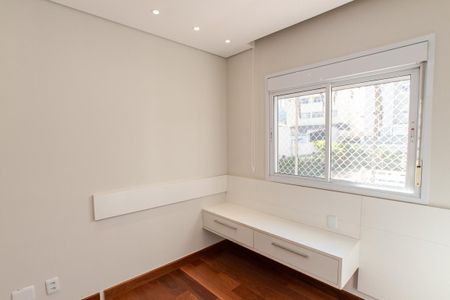 Apartamento à venda com 135m², 3 quartos e 2 vagas Apartamento à venda com 135m², 3 quartos e 2 vagasQuarto 2
